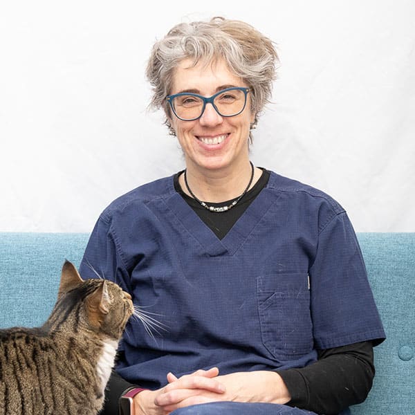 Anje P, Grande Prairie Animal Health Technologist