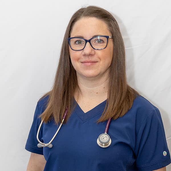 Tara M, Grande Prairie Animal Health Technologist